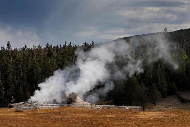 Comet Geyser 18-3278.jpg